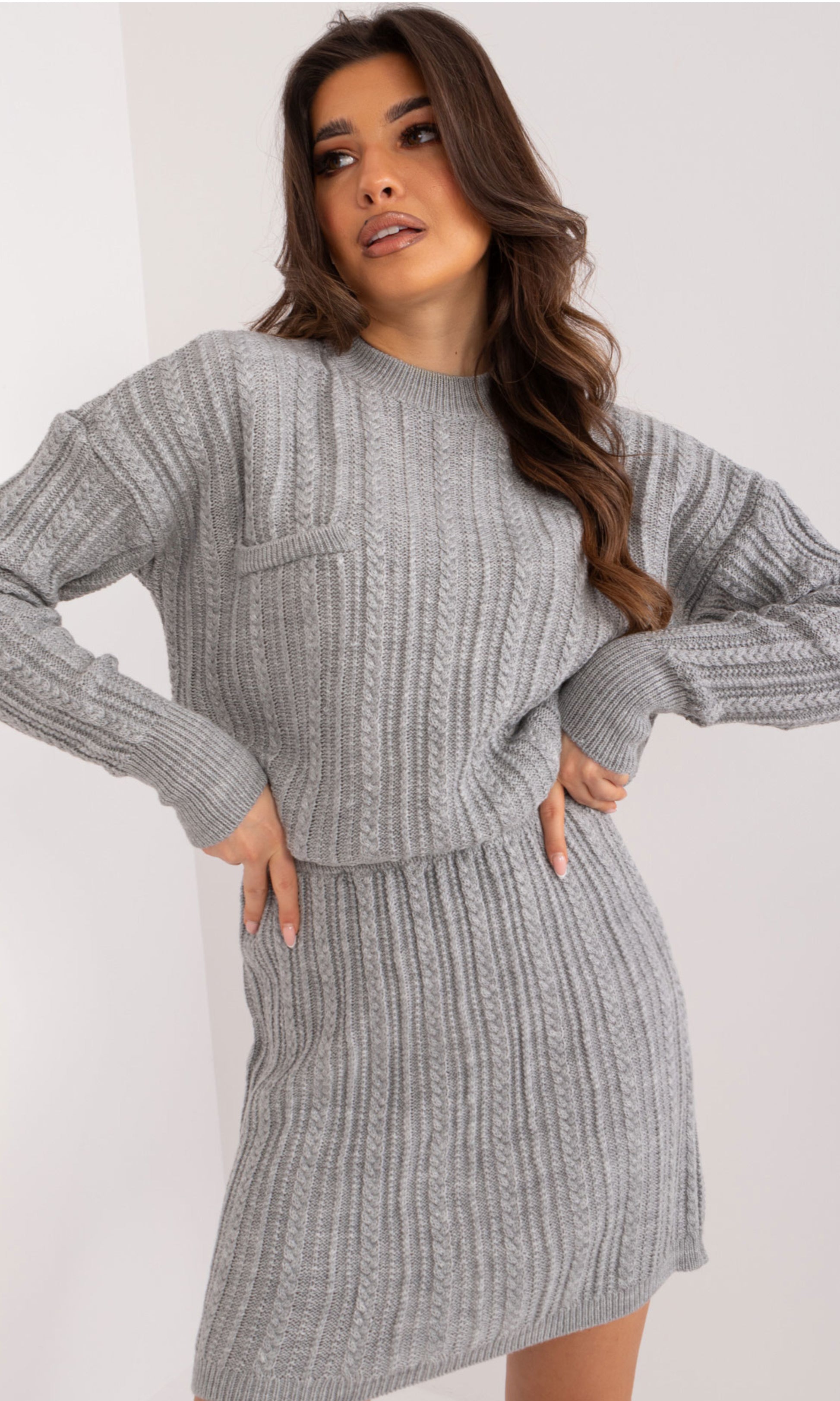 Set gebreid rok en trui