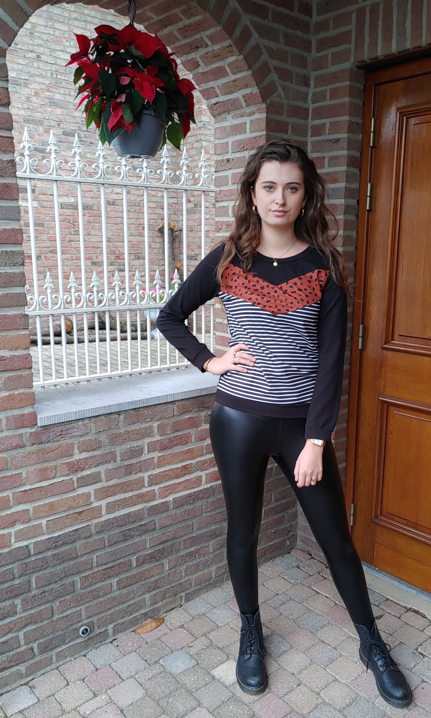 Pull Noir à rayures