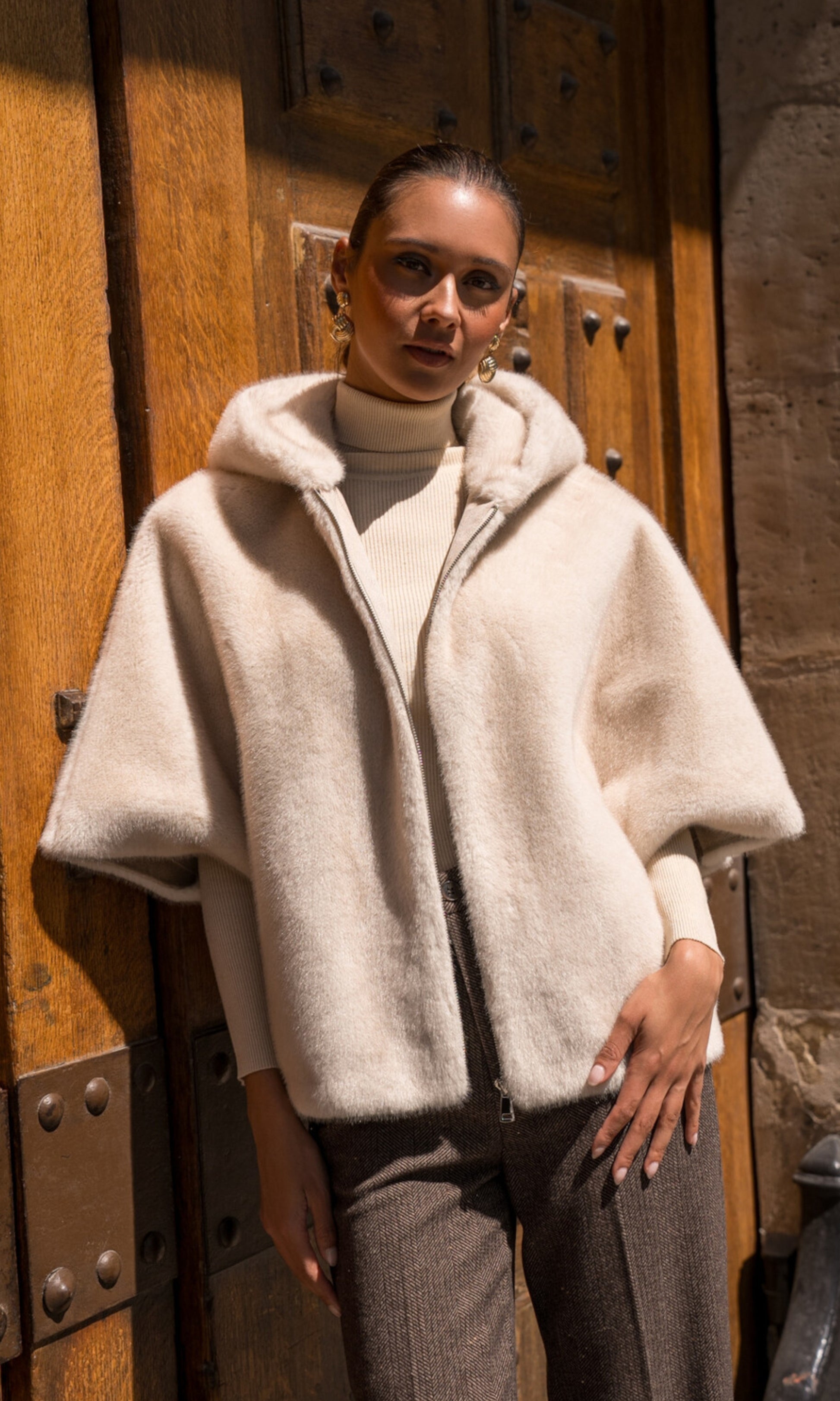 Cape beige