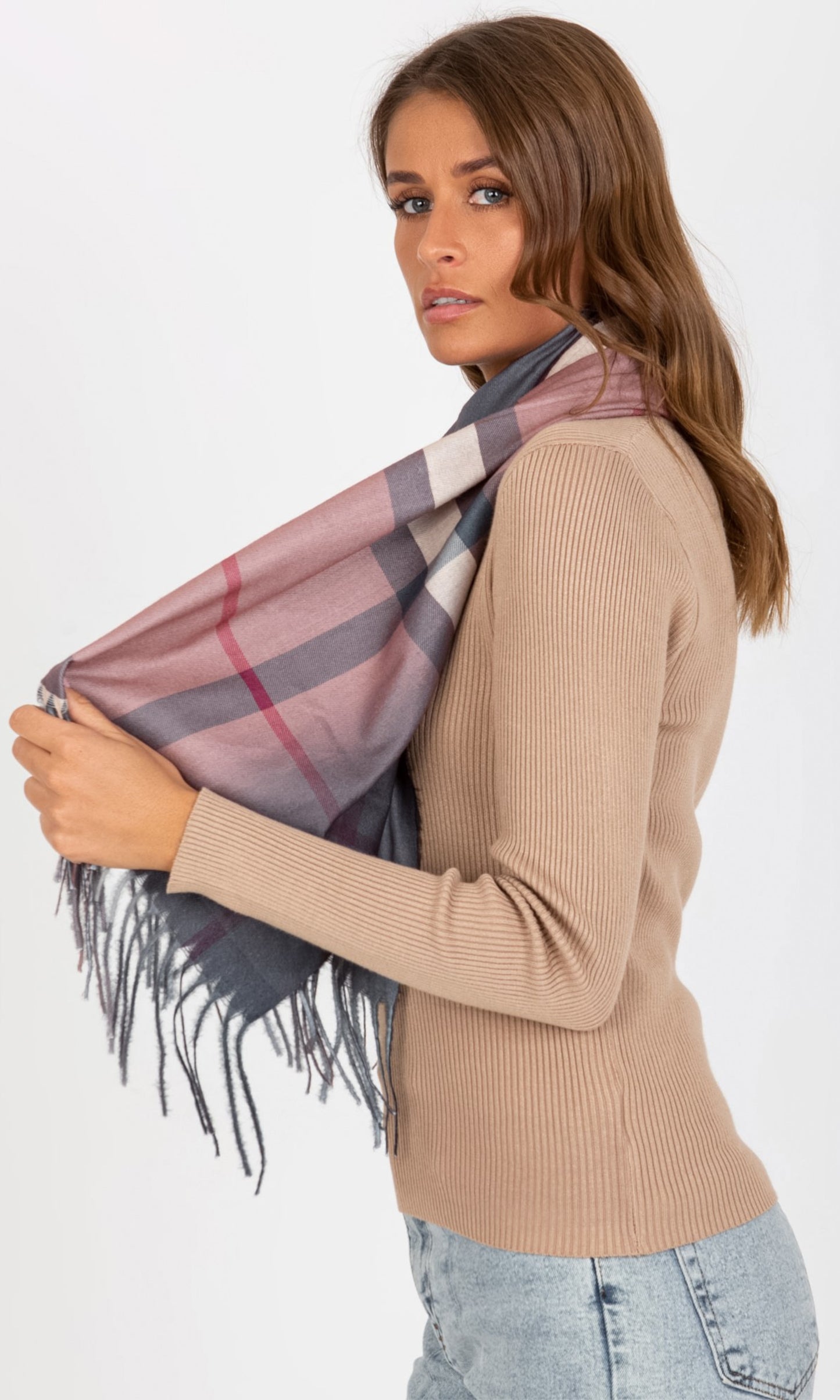 Scarf checkered pink