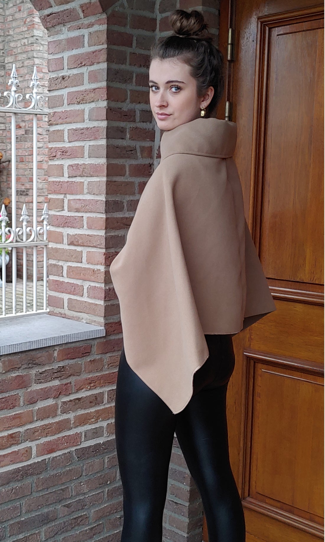 Poncho avec col