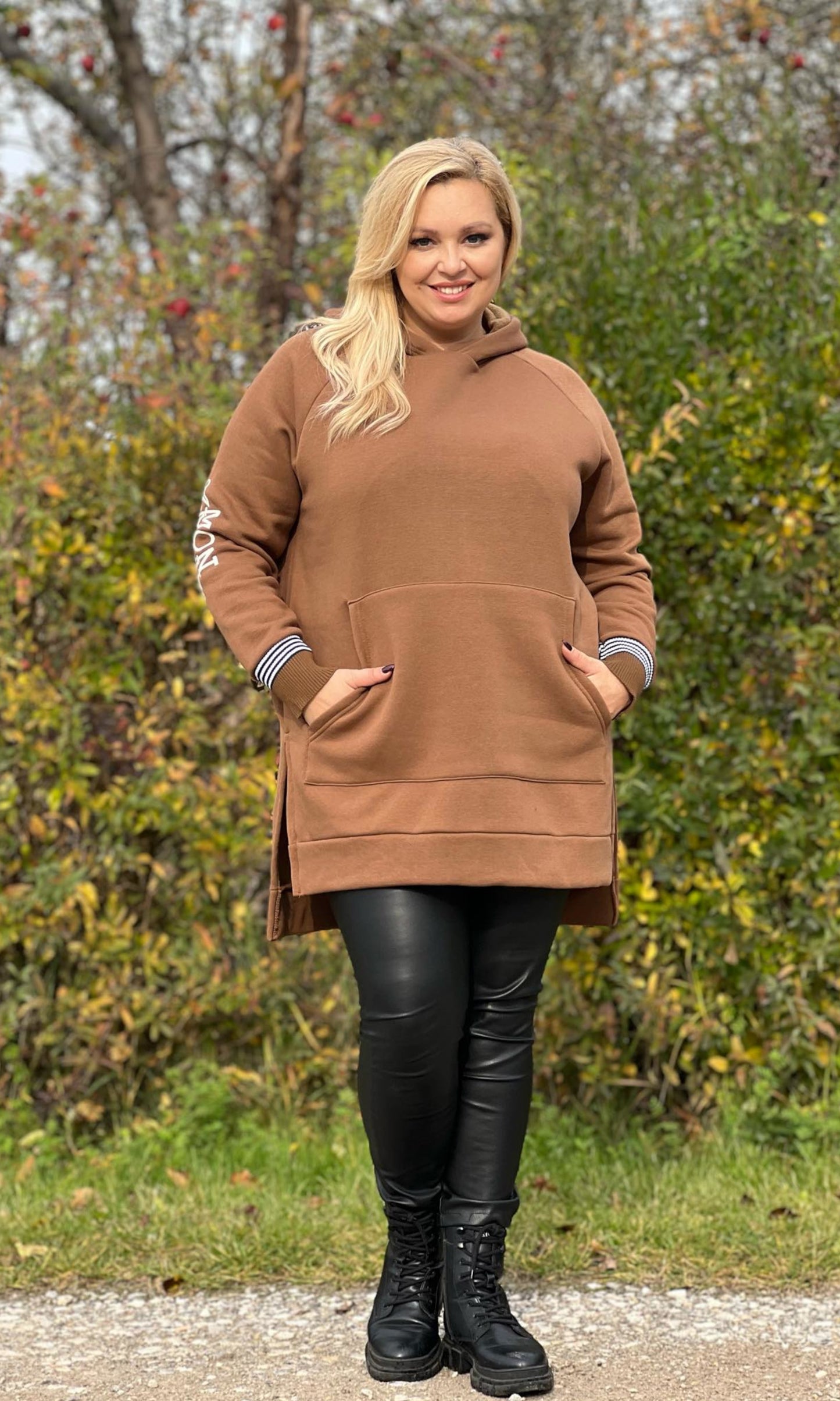 Plussize trui bruin